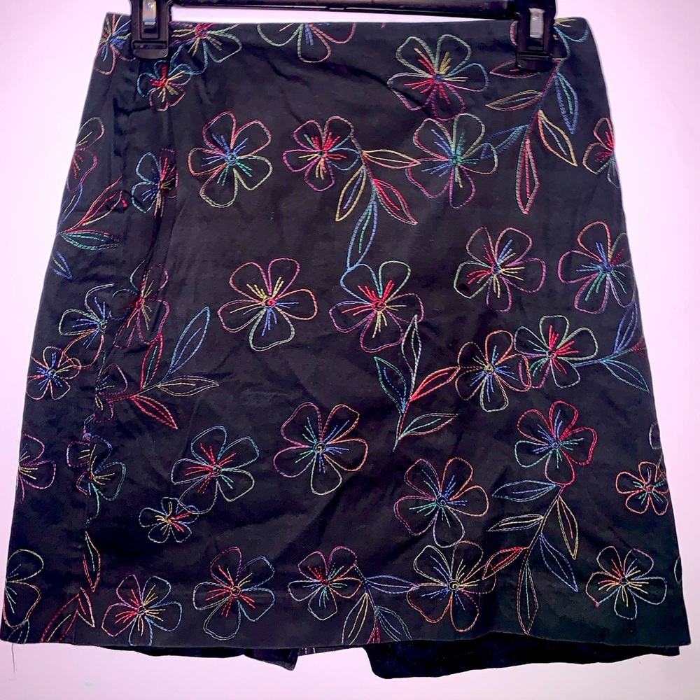 floral embroidery skirt